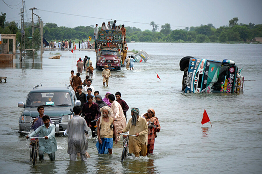 0622-Pakistan-floods-monsoon-season-ready.jpg