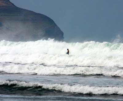 Surfing_ireland_joe.jpg