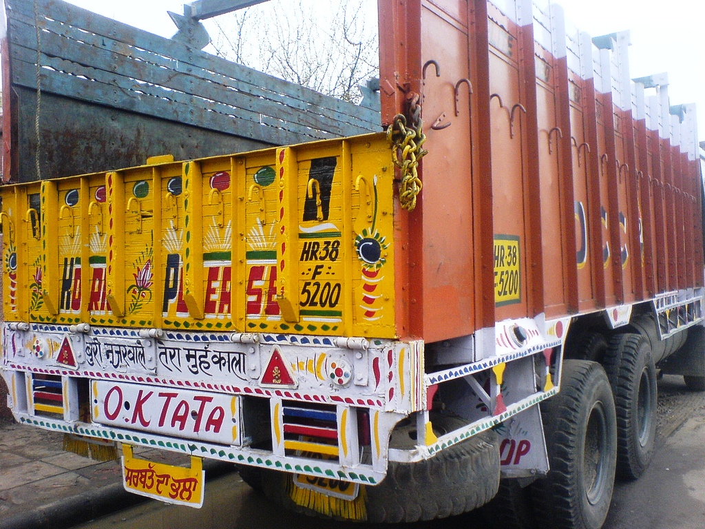 The_Oktatbyebye_legend_rear_of_truck_India.jpg