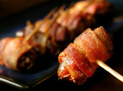 bacon+wrapped+dates.jpg