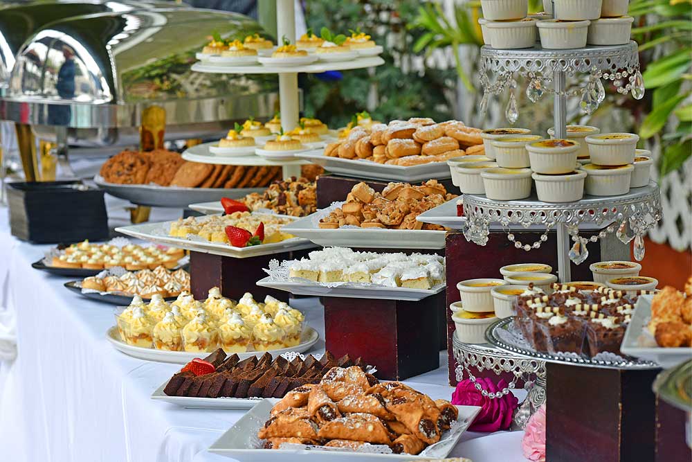 dessertbuffet-singapore.jpg