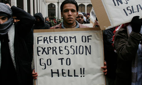 Muslim-protesters-006.jpg