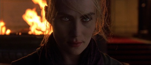 Ninth-Gate-1999-Emmanuelle-Seigner-pic-11.jpg