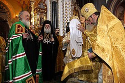 250px-Enthronement_ceremony_for_Patriarch_Kirill.jpg