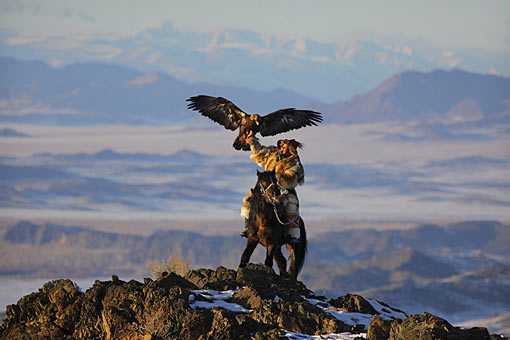 mongolia-eagle-arms-trainer.jpg