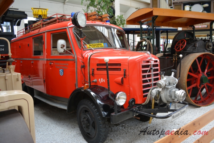 Borgward_B_522_A__O_1957-1961_(1961_4x4_Ziegler_fire_engine)_(01)_-AC1-.jpg