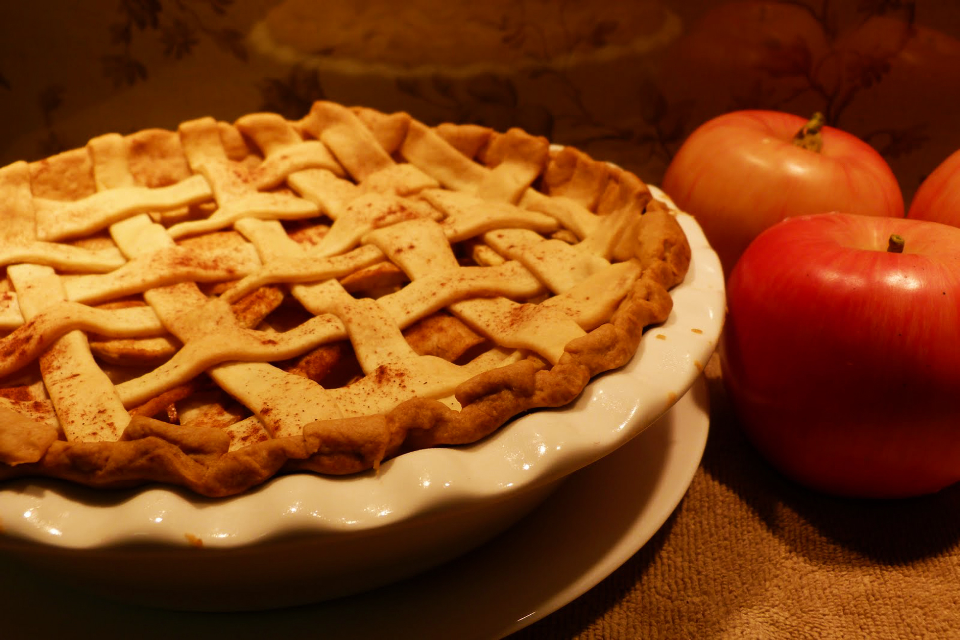 Tuaca-hot-apple-pie-3.jpg