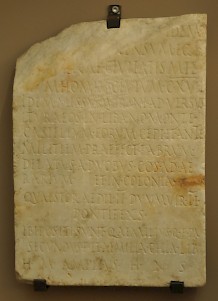 beirut_tombstone_aemilius_census_quirinius_in_apamea.218x0-is-pid6420.jpg