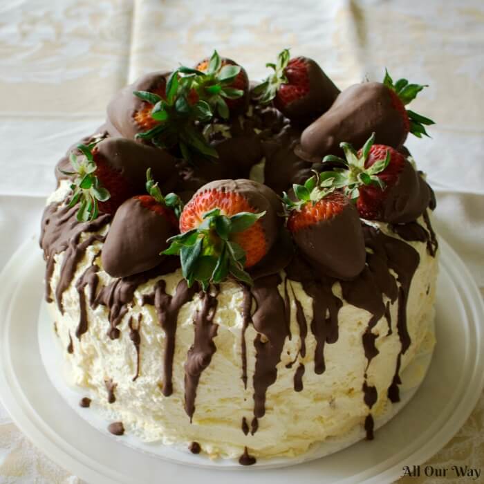 cannoli-cake-with-chocolate-dipped-strawberries-10-700-name.jpg