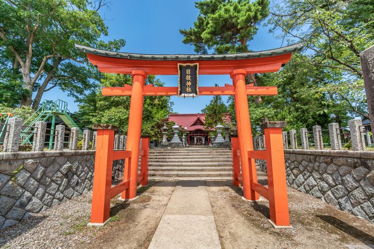 torii-gate-shinto-shrine-s1688450404.jpg