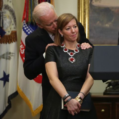 ashton-carter-makes-remarks-after-he-was-sworn-in-as-u-s-news-photo-463675586-1554264167.jpg