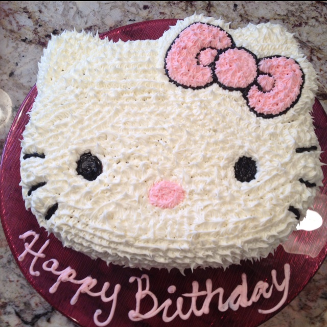 592c126ecfd5370d5e0a2c67a7fc73de--hello-kitty-birthday-cake-hello-kitty-cake.jpg