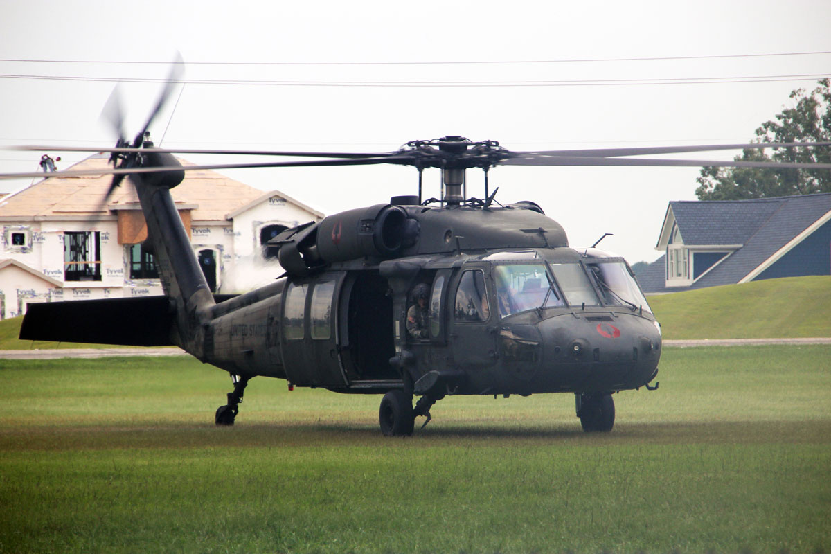 uh-60-black-hawk_005.jpg