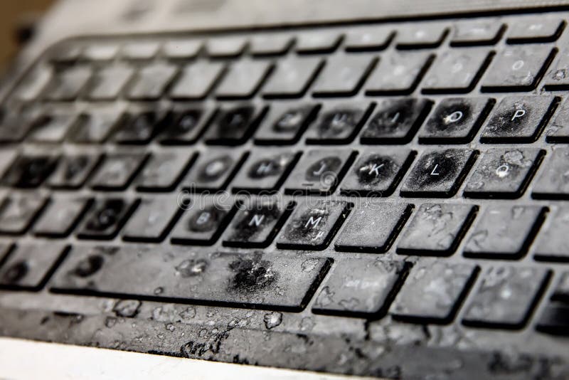 old-damaged-dirty-keyboard-180573357.jpg