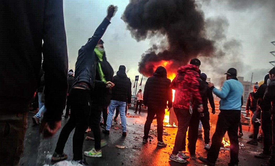 2019_Iranian_fuel_protests_Fars_News_%281%29.jpg