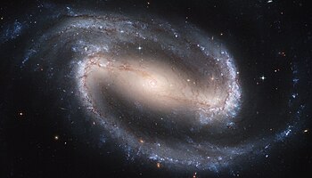 350px-Hubble2005-01-barred-spiral-galaxy-NGC1300.jpg