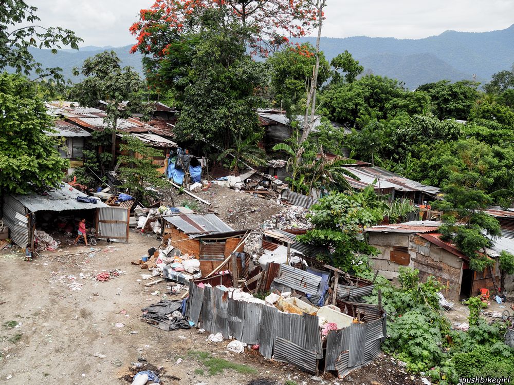 Slum-San-Pedro-Sula-Honduras.jpg